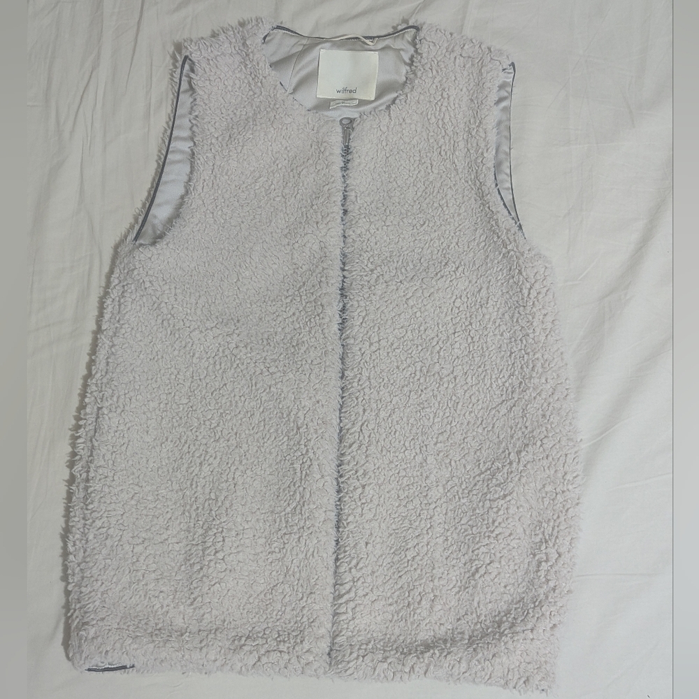 Wilfred Cozy Sleeveless Sherpa Vest